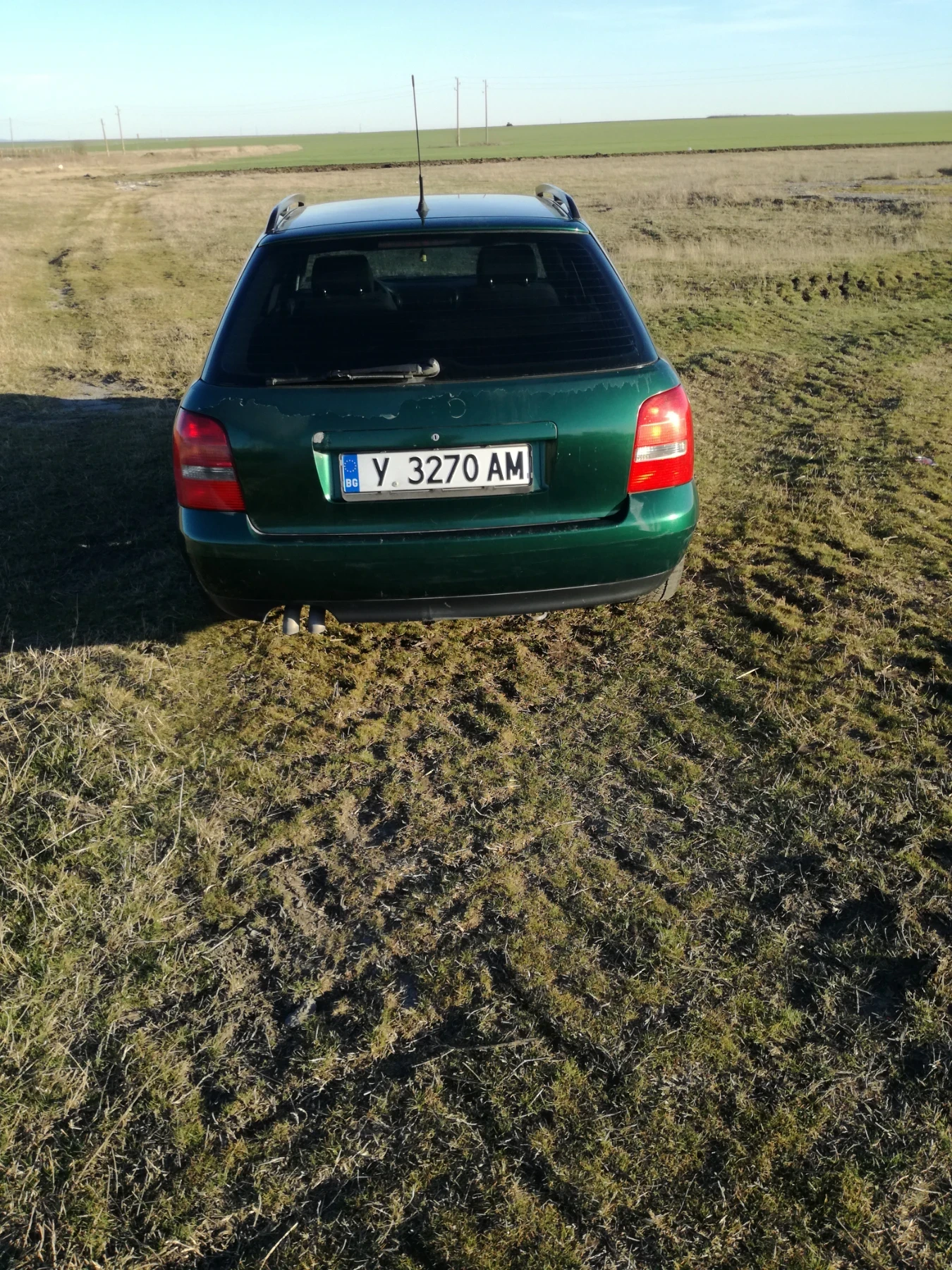 Audi A4, снимка 2 - Автомобили и джипове - 55604079