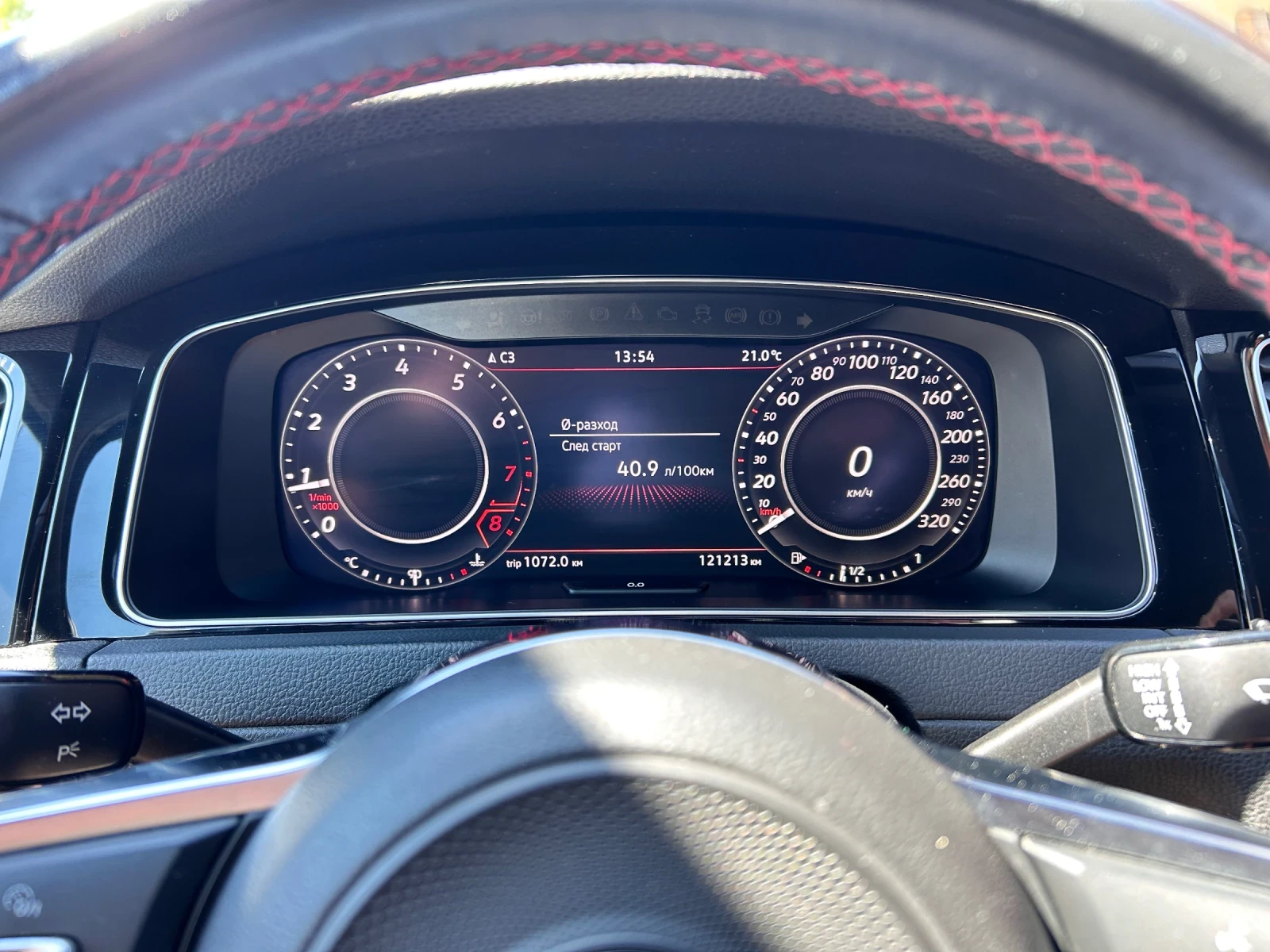 VW Golf GTI Performance 245к.с, снимка 11 - Автомобили и джипове - 55698366