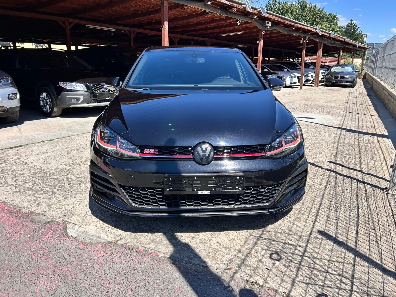 VW Golf GTI Performance 245к.с, снимка 6 - Автомобили и джипове - 55698366