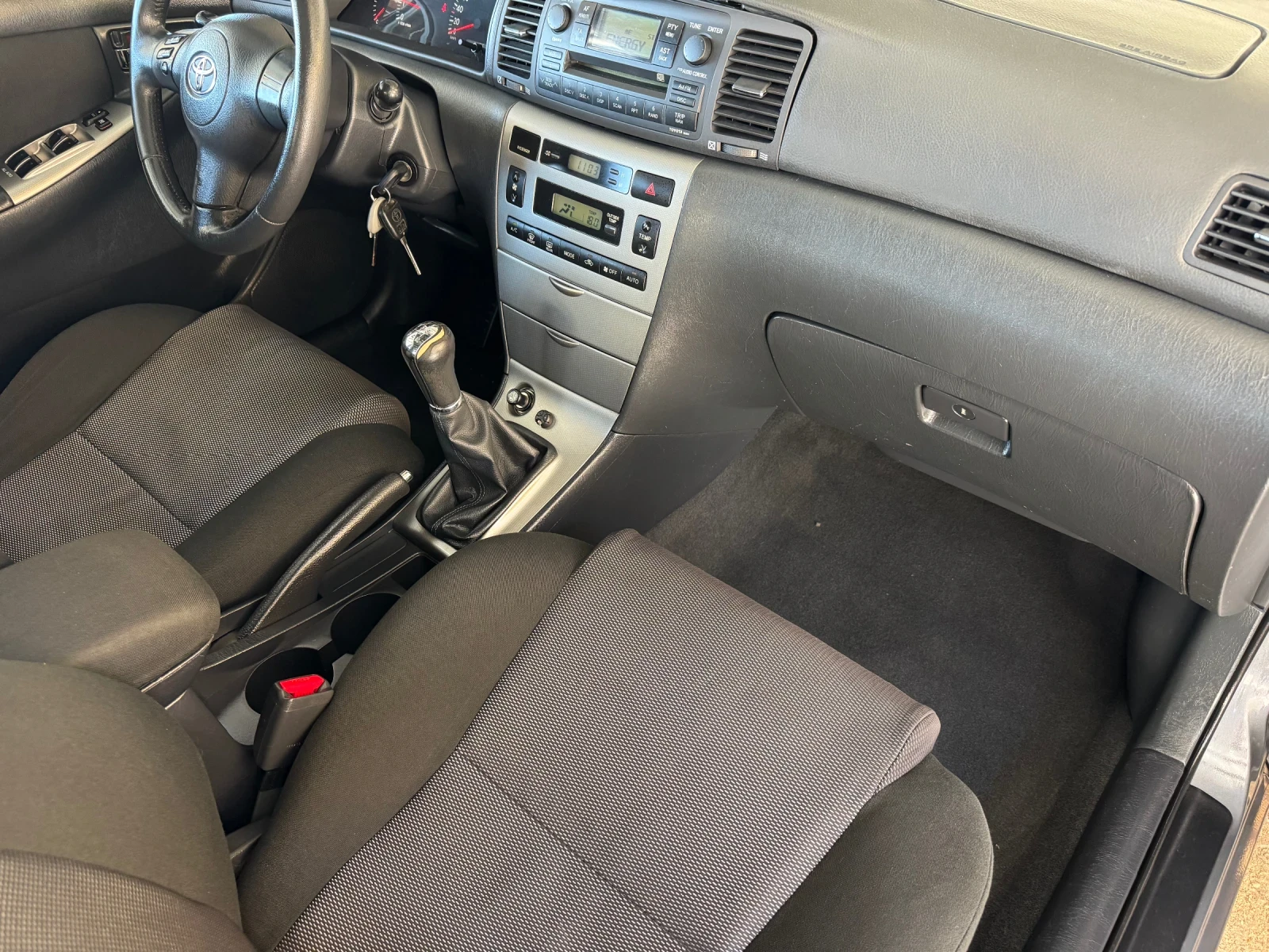 Toyota Corolla 1, 6 VVTi* SOL* FACE LIFT* ������* EURO 4 | Mobile.bg � ����������� 15