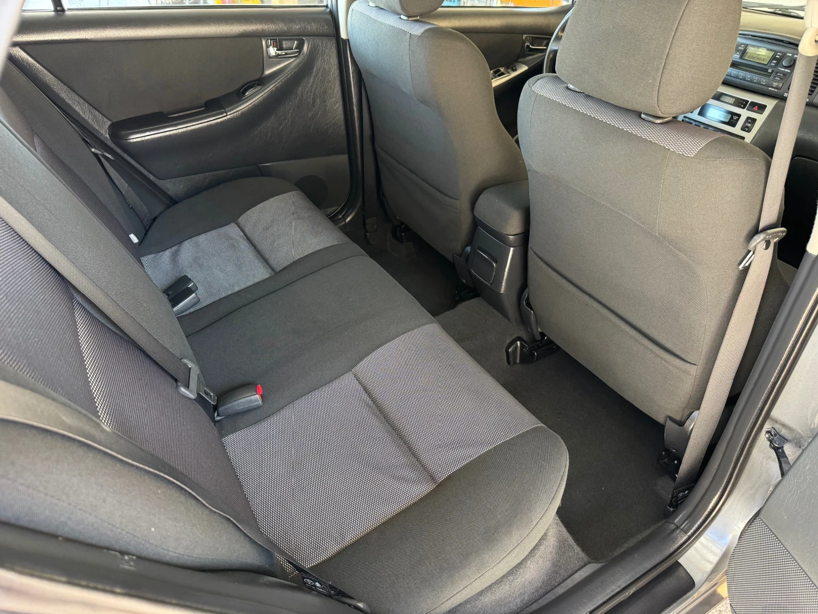 Toyota Corolla 1, 6 VVTi* SOL* FACE LIFT* ������* EURO 4 | Mobile.bg � ����������� 17