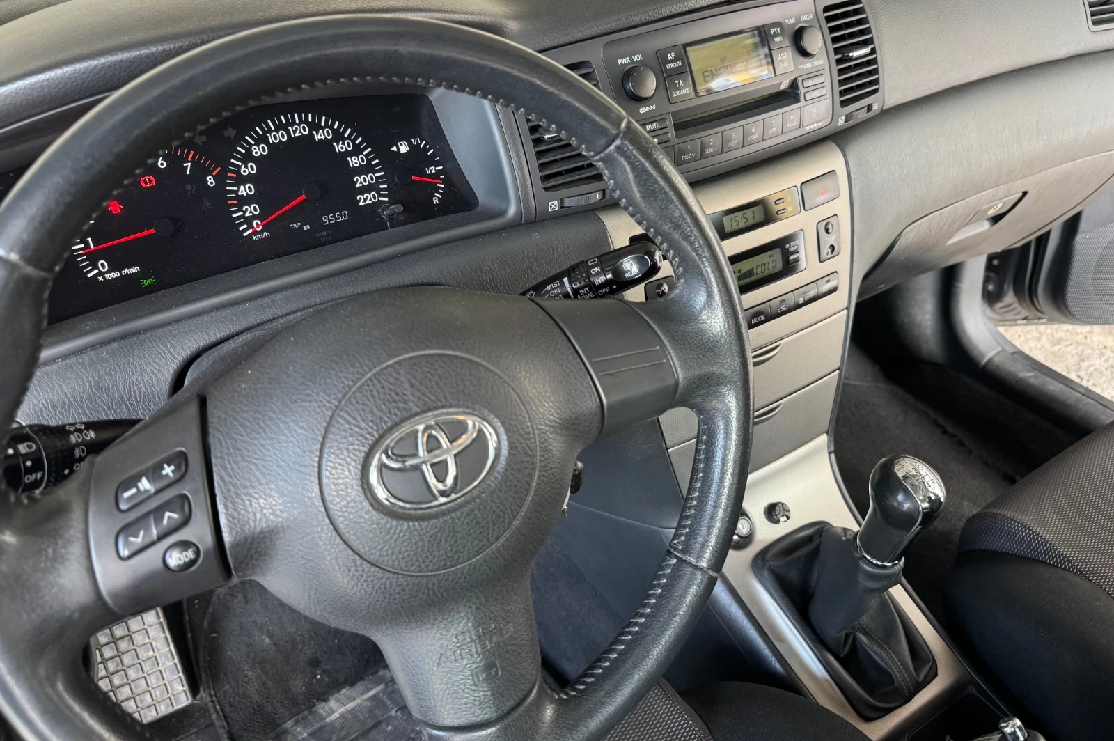 Toyota Corolla 1, 6 VVTi* SOL* FACE LIFT* ИТАЛИЯ* EURO 4, снимка 10 - Автомобили и джипове - 55927249