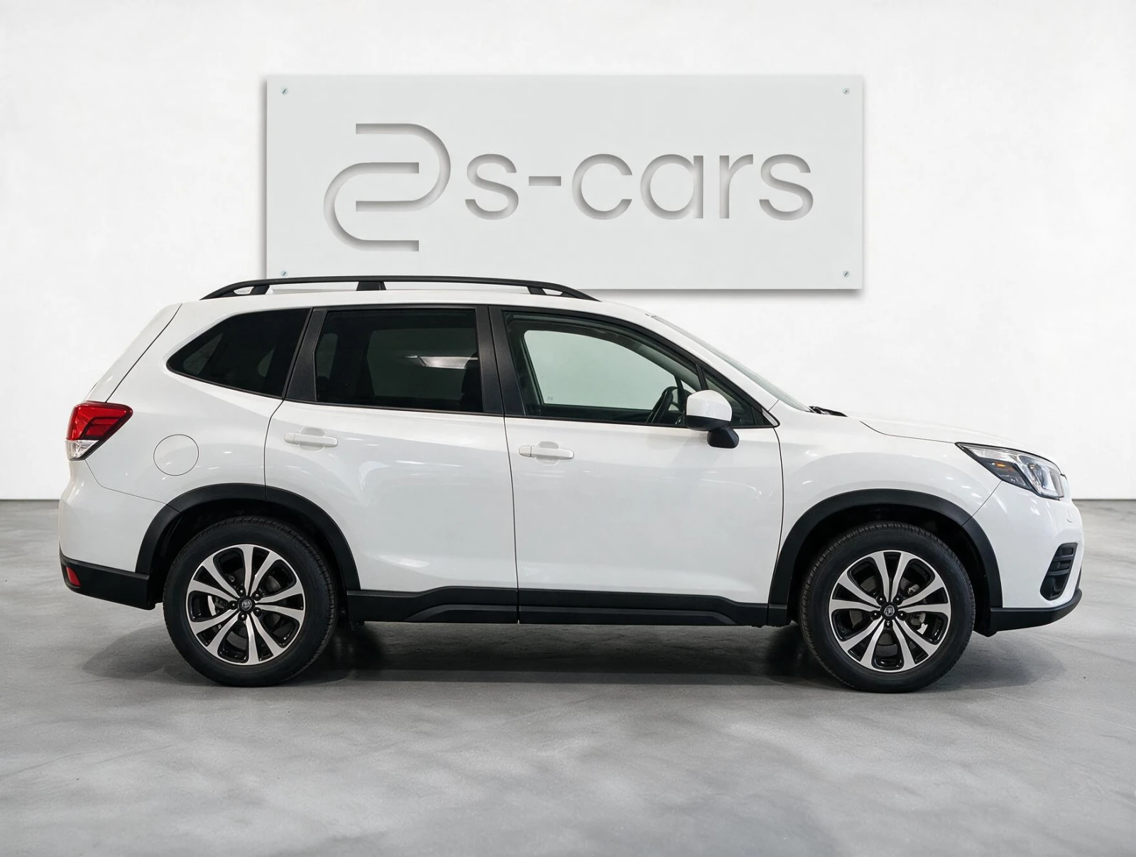 Subaru Forester PLUS 2.5 , снимка 9 - Автомобили и джипове - 56682581