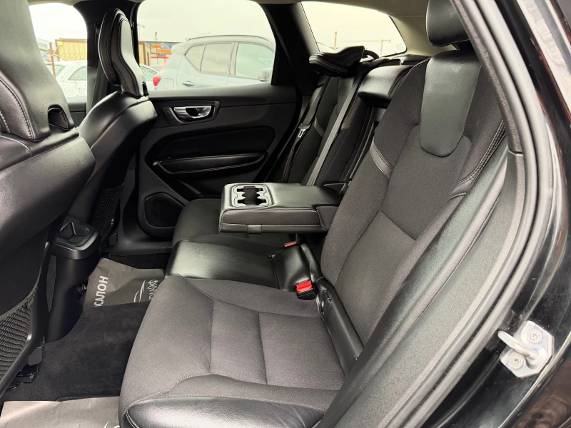 Volvo XC60 D4 AWD GEARTRONIC INSCRIPTION, снимка 12 - Автомобили и джипове - 52706363