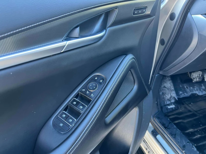 Infiniti QX60 LUXE * * CARFAX * * АВТО КРЕДИТ * * , снимка 16 - Автомобили и джипове - 52769712