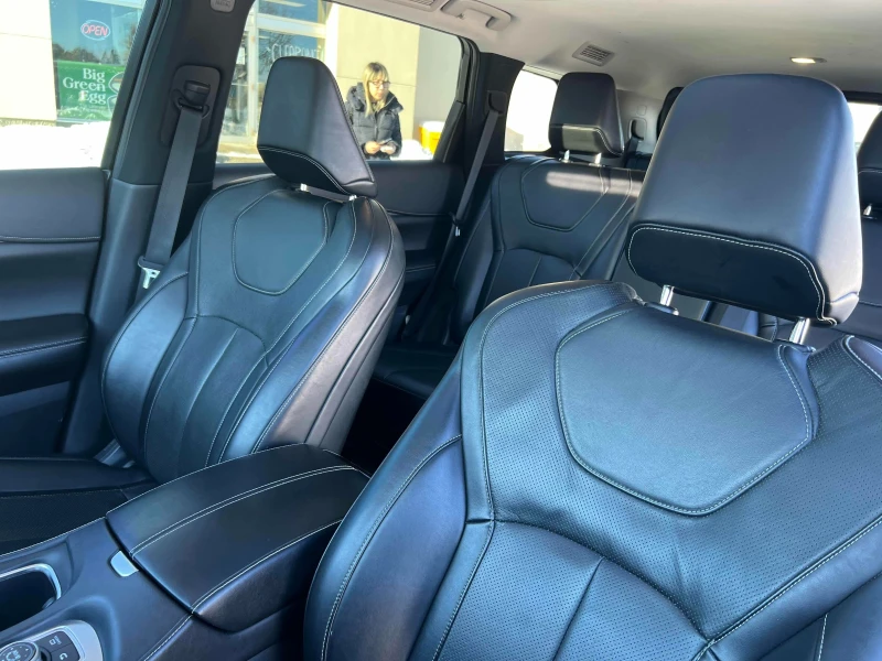 Infiniti QX60 LUXE * * CARFAX * * АВТО КРЕДИТ * * , снимка 15 - Автомобили и джипове - 52769712