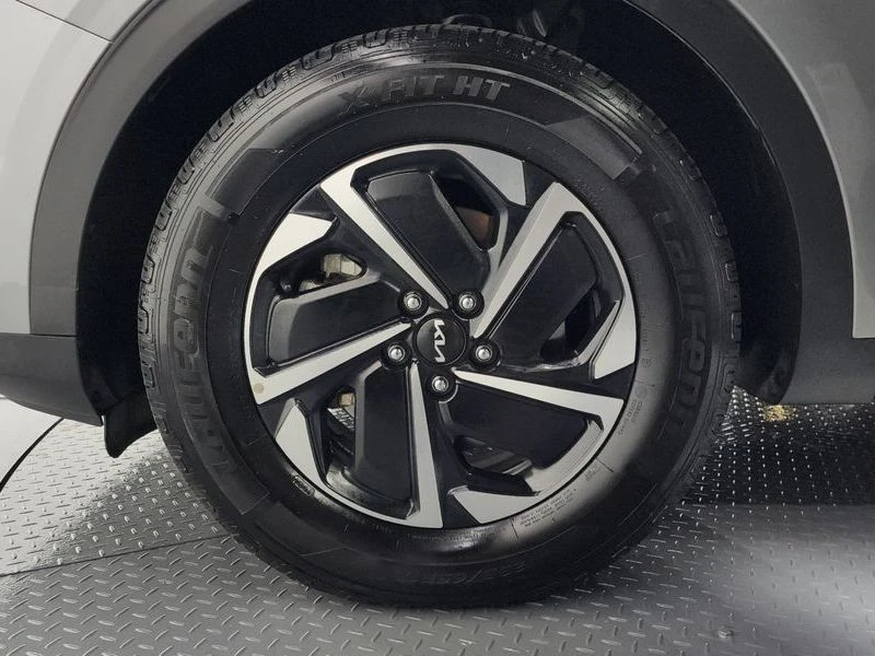 Kia Sportage Prestige| 230к.с.| ВКЛ.ТЕХНОТЕСТ, снимка 5 - Автомобили и джипове - 55624765