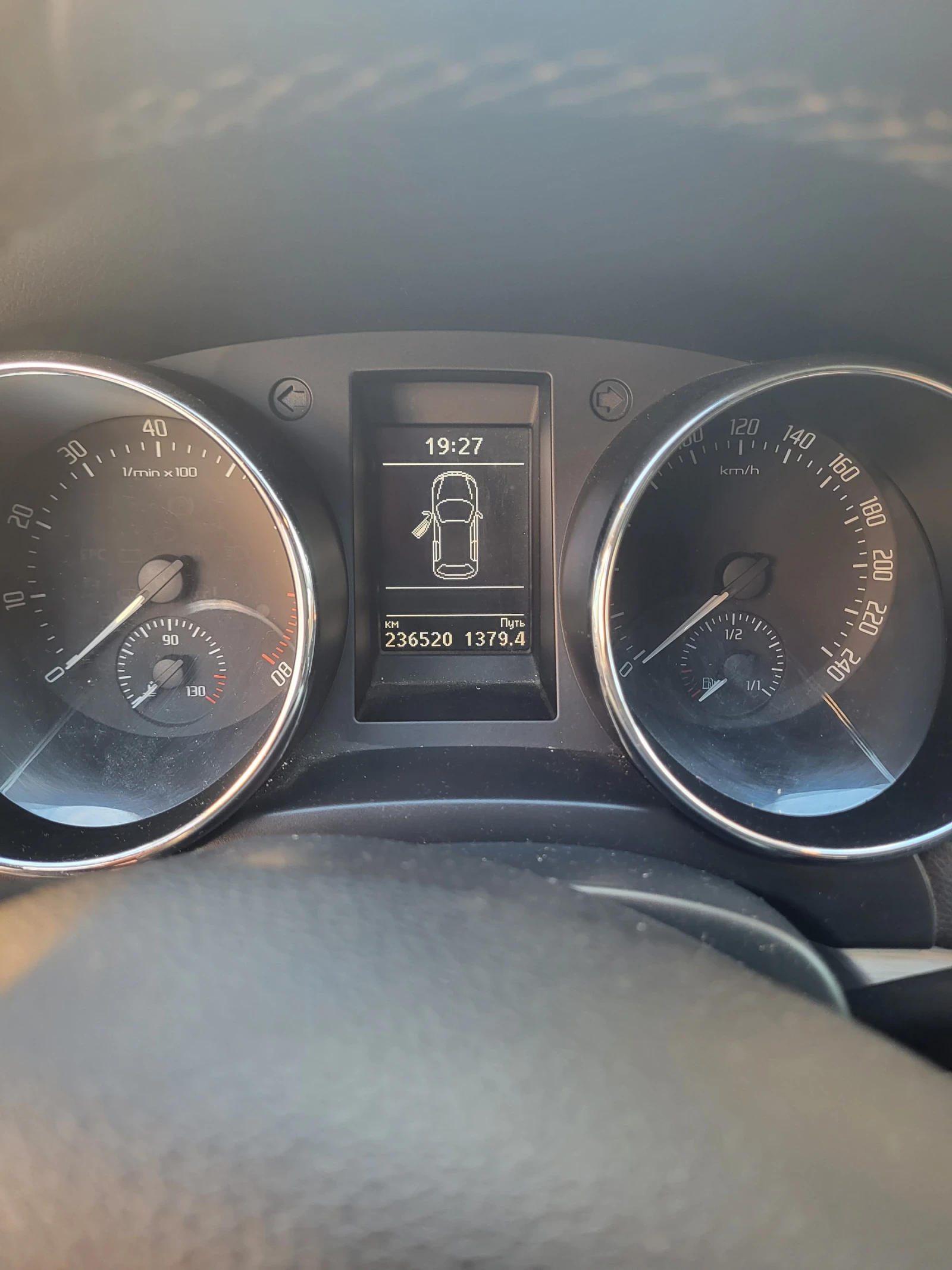 Skoda Yeti  - изображение 5