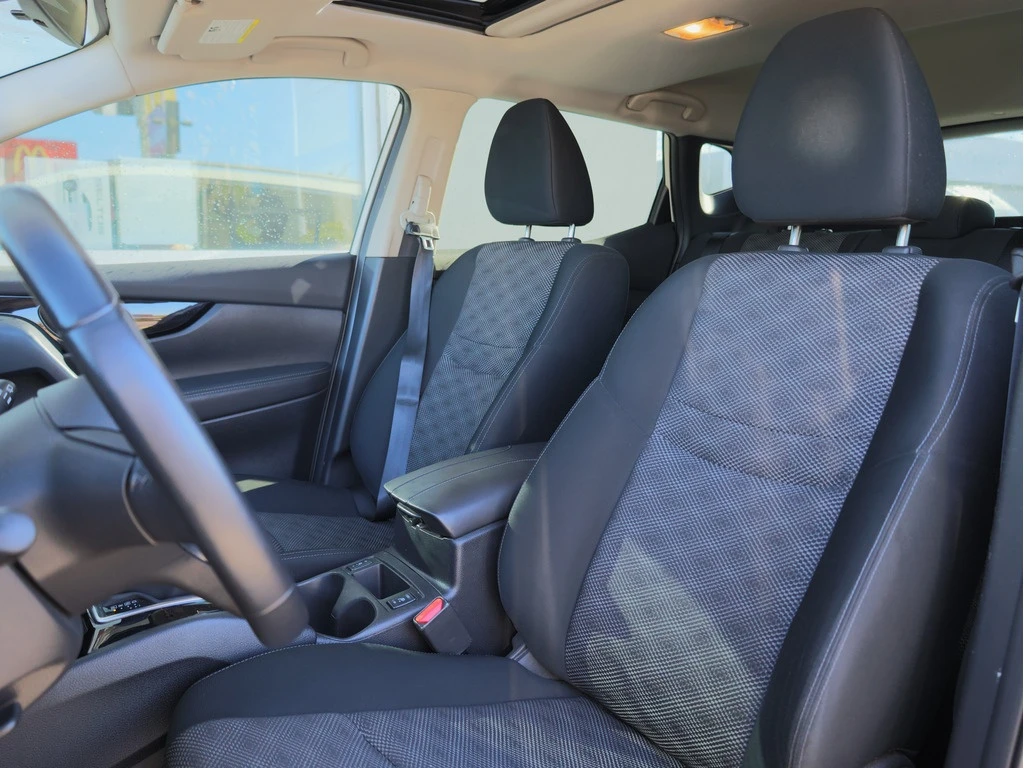 Nissan Qashqai * SV AWD | Smart Cruise | Sunroof | Climate Ctrl * | Mobile.bg � ����������� 11