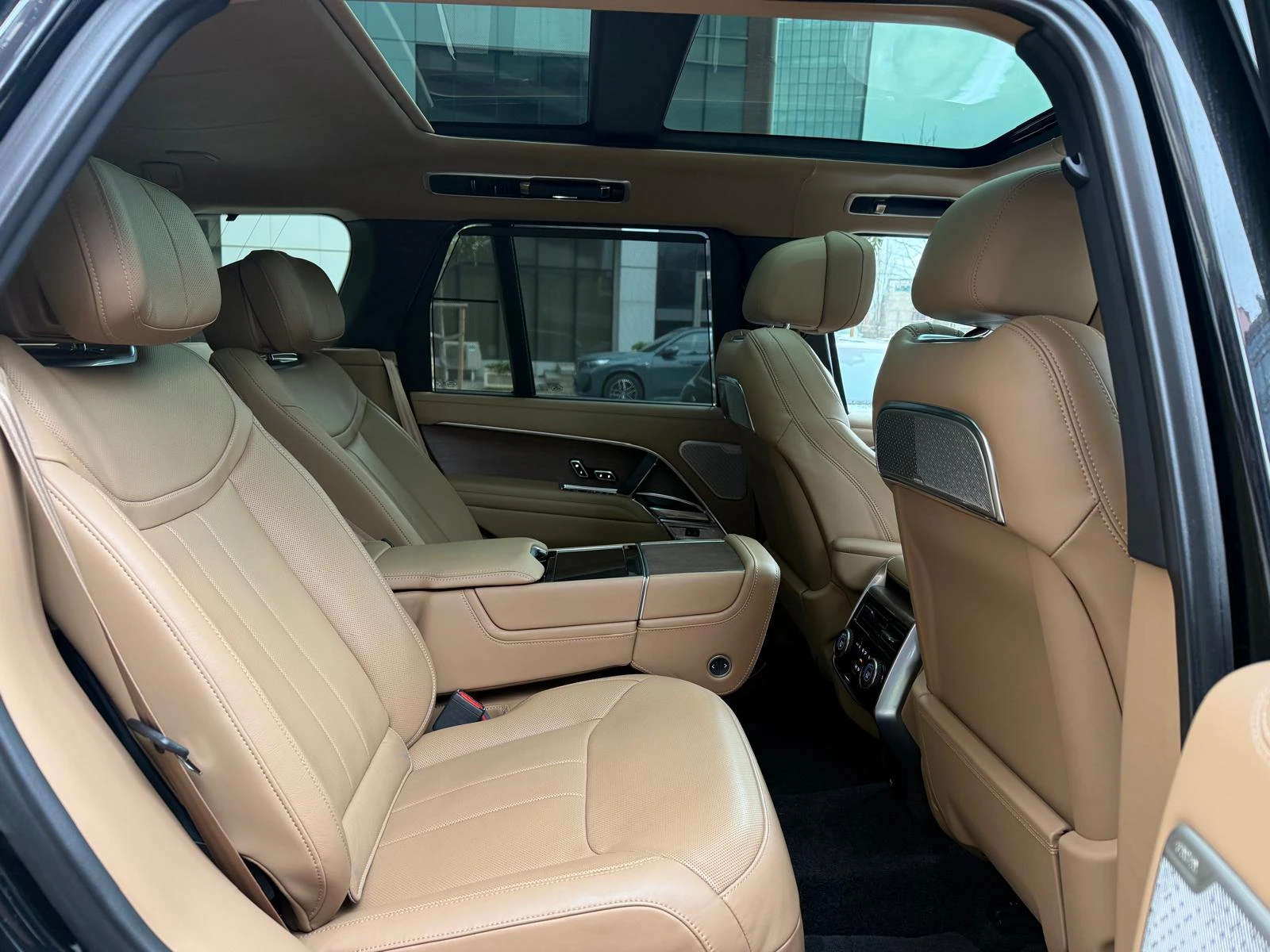 Land Rover Range rover P530 Autobiography, снимка 13 - Автомобили и джипове - 53974693