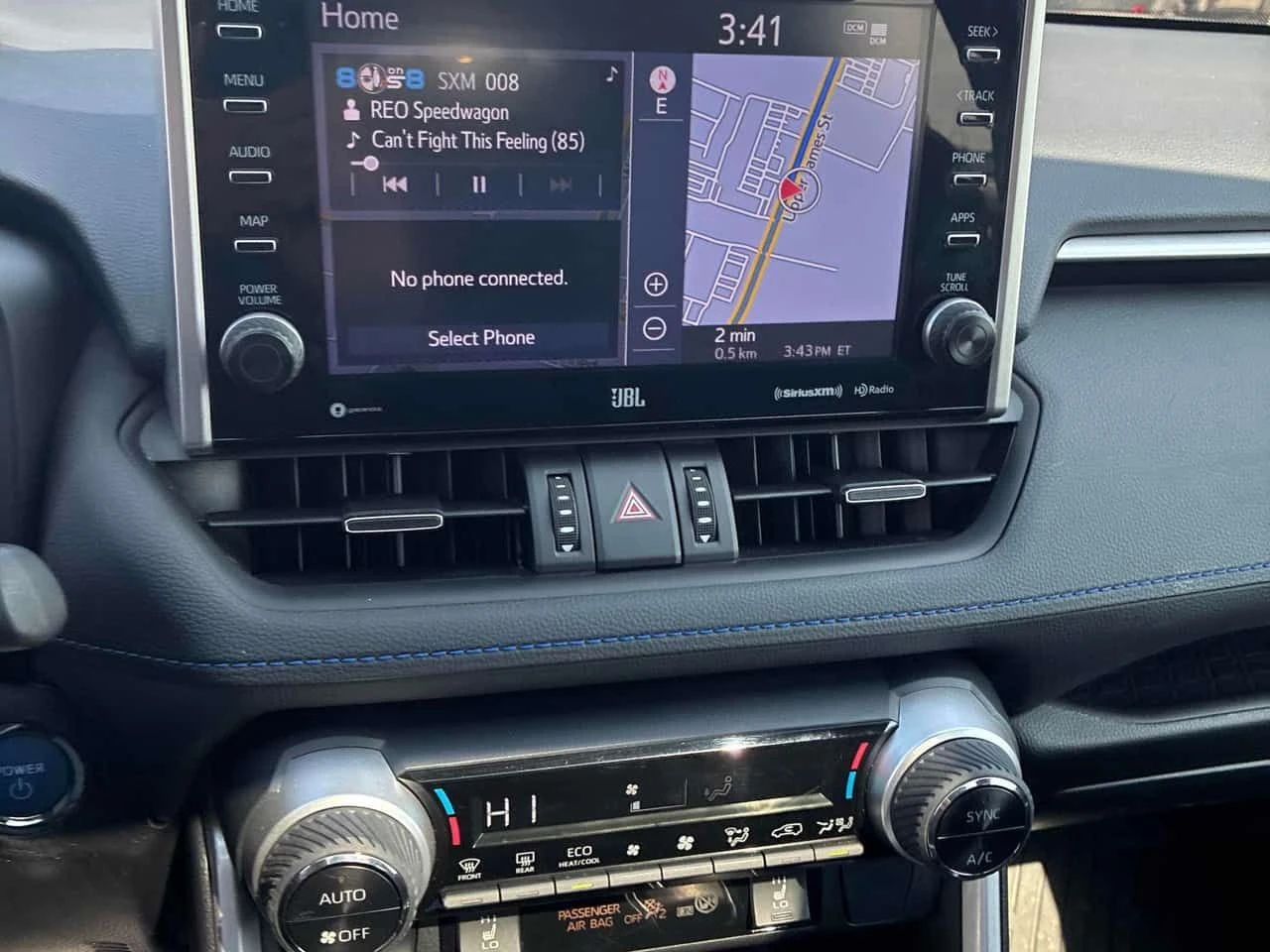 Toyota Rav4 Hybrid XSE  CARFAX, снимка 9 - Автомобили и джипове - 54357477