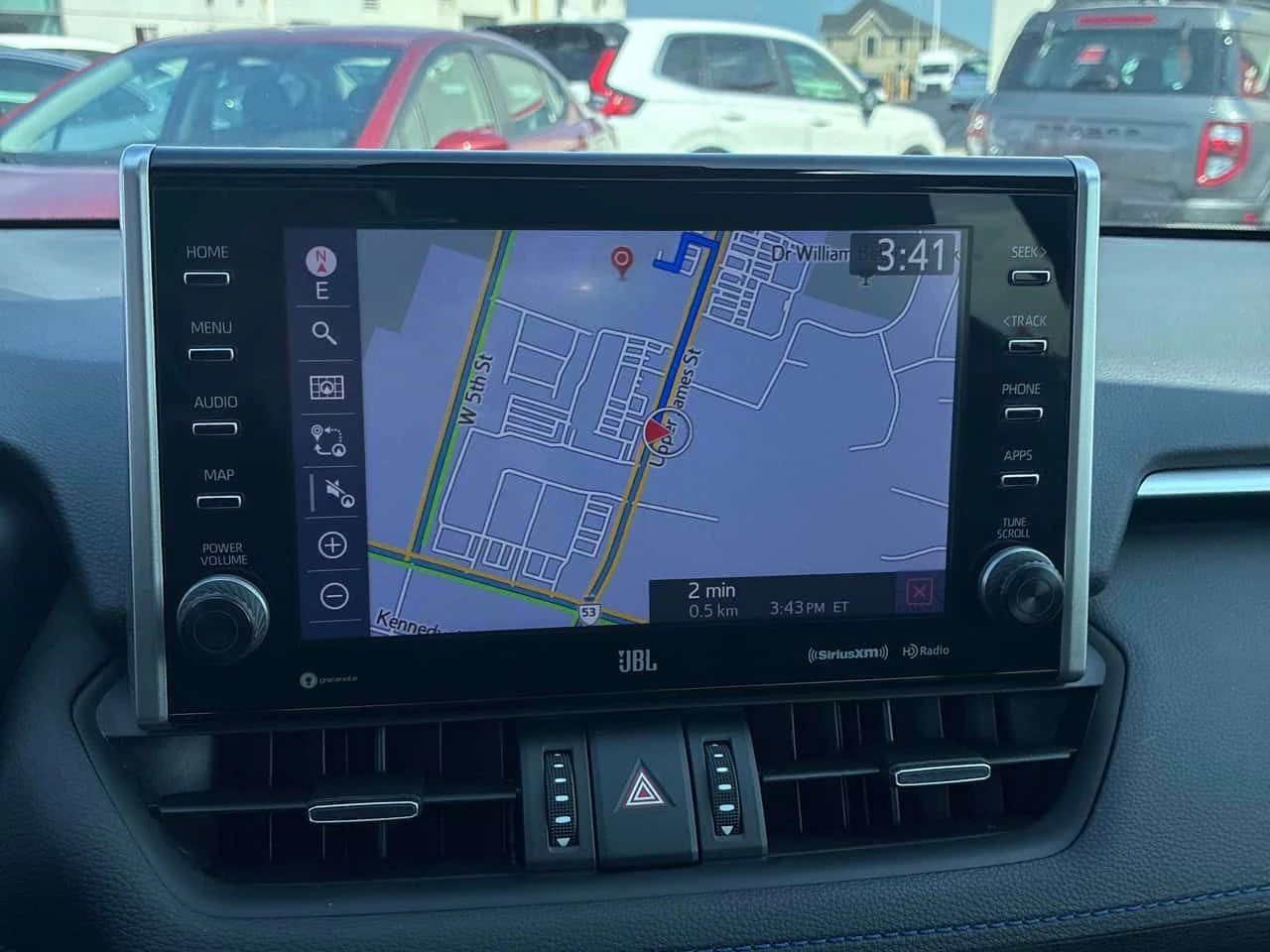 Toyota Rav4 Hybrid XSE  CARFAX, снимка 10 - Автомобили и джипове - 54357477