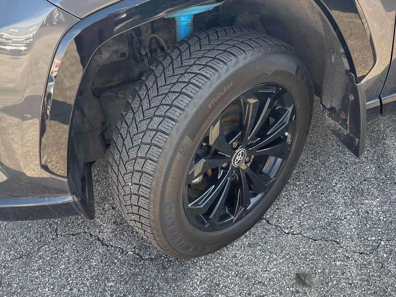 Toyota Rav4 Hybrid XSE  CARFAX, снимка 7 - Автомобили и джипове - 54357477