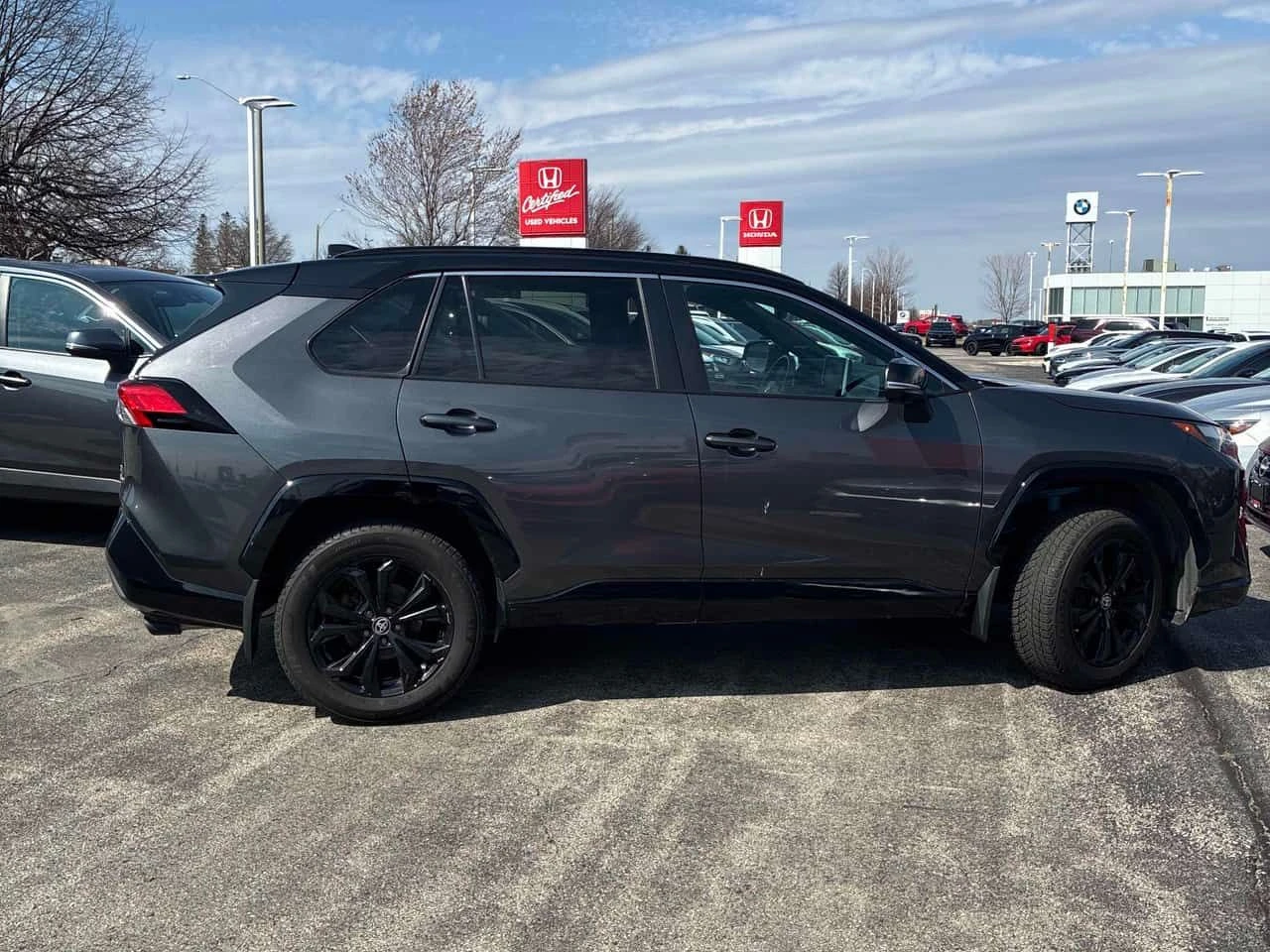 Toyota Rav4 Hybrid XSE  CARFAX, снимка 4 - Автомобили и джипове - 54357477