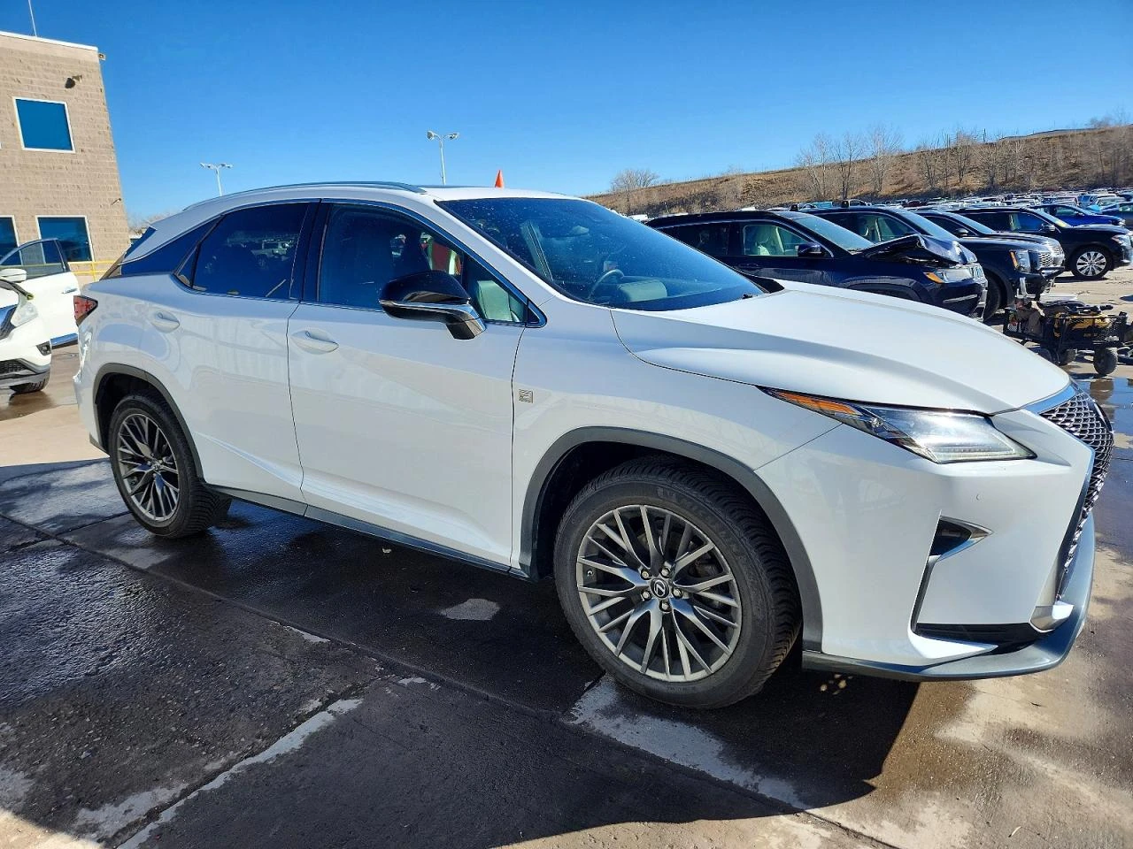 Lexus RX 350 * F-SPORT* КОЖА* ПОДГРЕВ* ОБДУХВАНЕ* ПАНОРАМА* , снимка 4 - Автомобили и джипове - 54719755