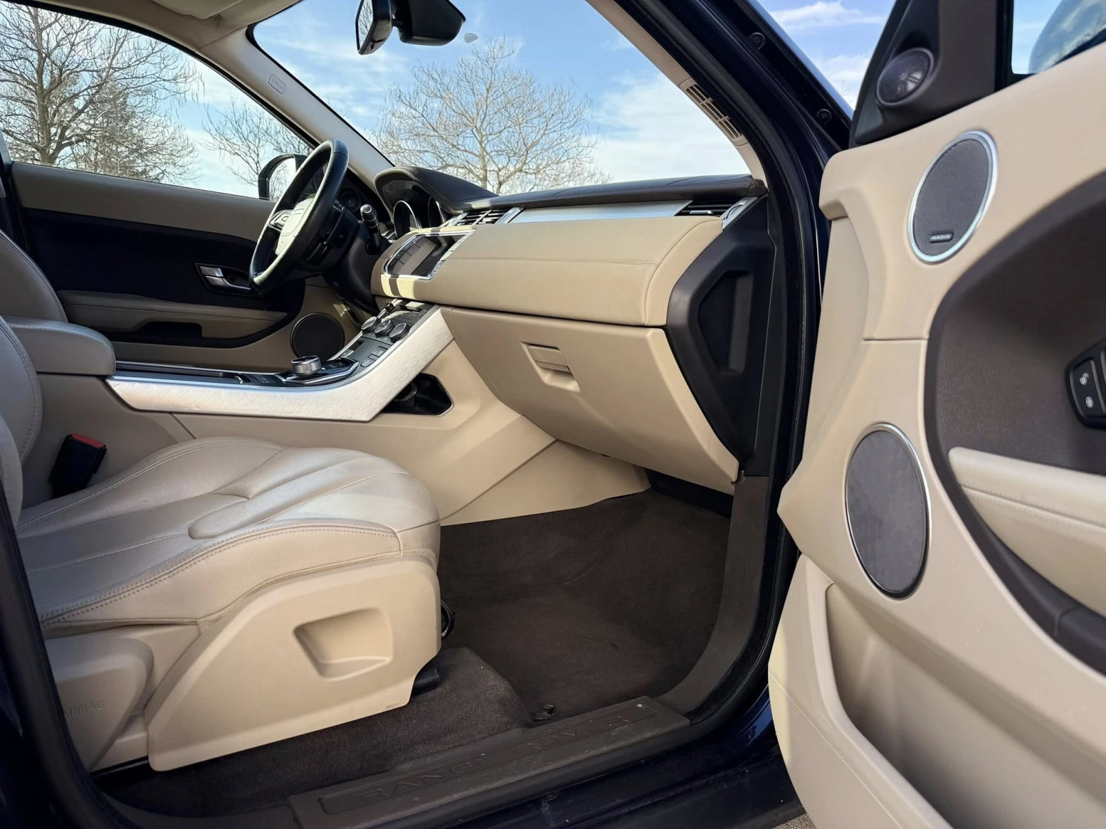 Land Rover Range Rover Evoque 4х4 Реален пробег! , снимка 10 - Автомобили и джипове - 54866104