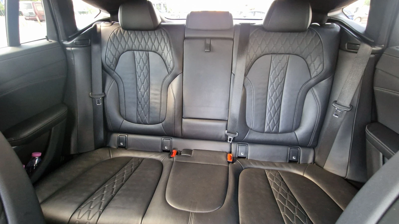 BMW X6 M40i, снимка 15 - Автомобили и джипове - 55241516
