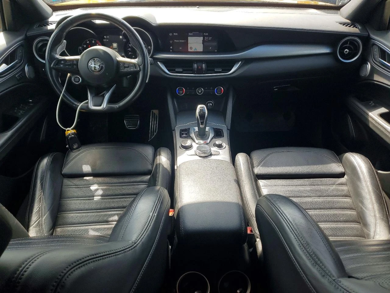 Alfa Romeo Stelvio 2.0l Ti, снимка 8 - Автомобили и джипове - 55591587