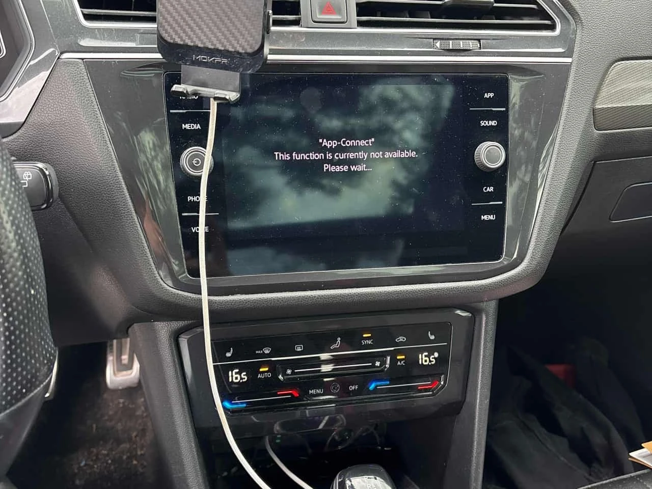 VW Tiguan * Comfortline R Line Black Edition * CARFAX * ���� | Mobile.bg � ����������� 9
