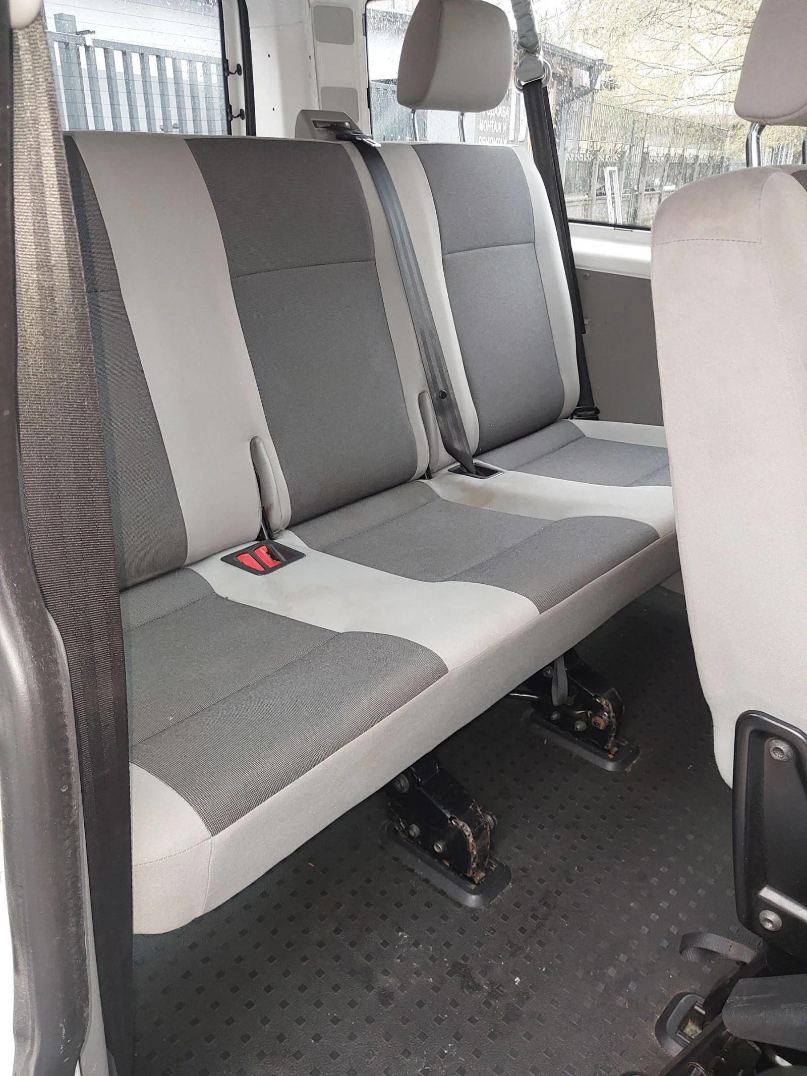 VW Caravelle T5 caravele 4x4, снимка 8 - Бусове и автобуси - 54071052