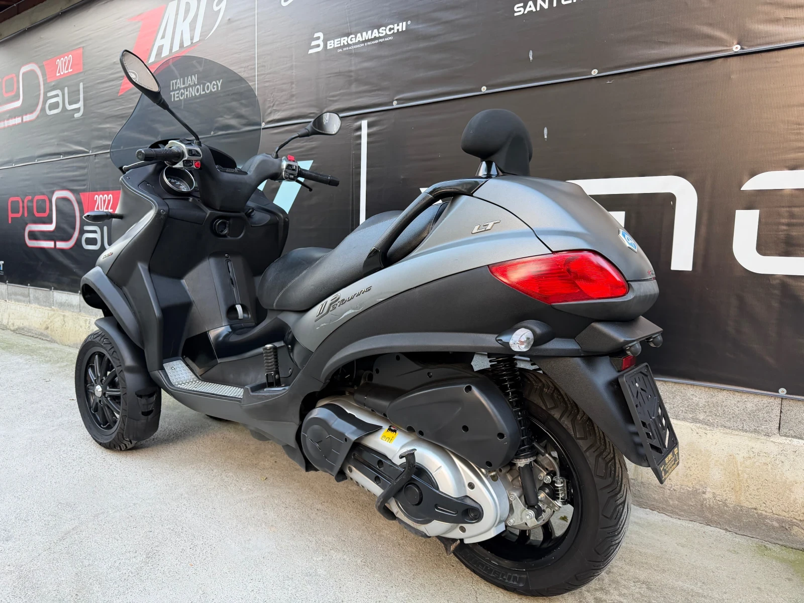 Piaggio Mp3 Touring-500icc-LT-2013г - изображение 3