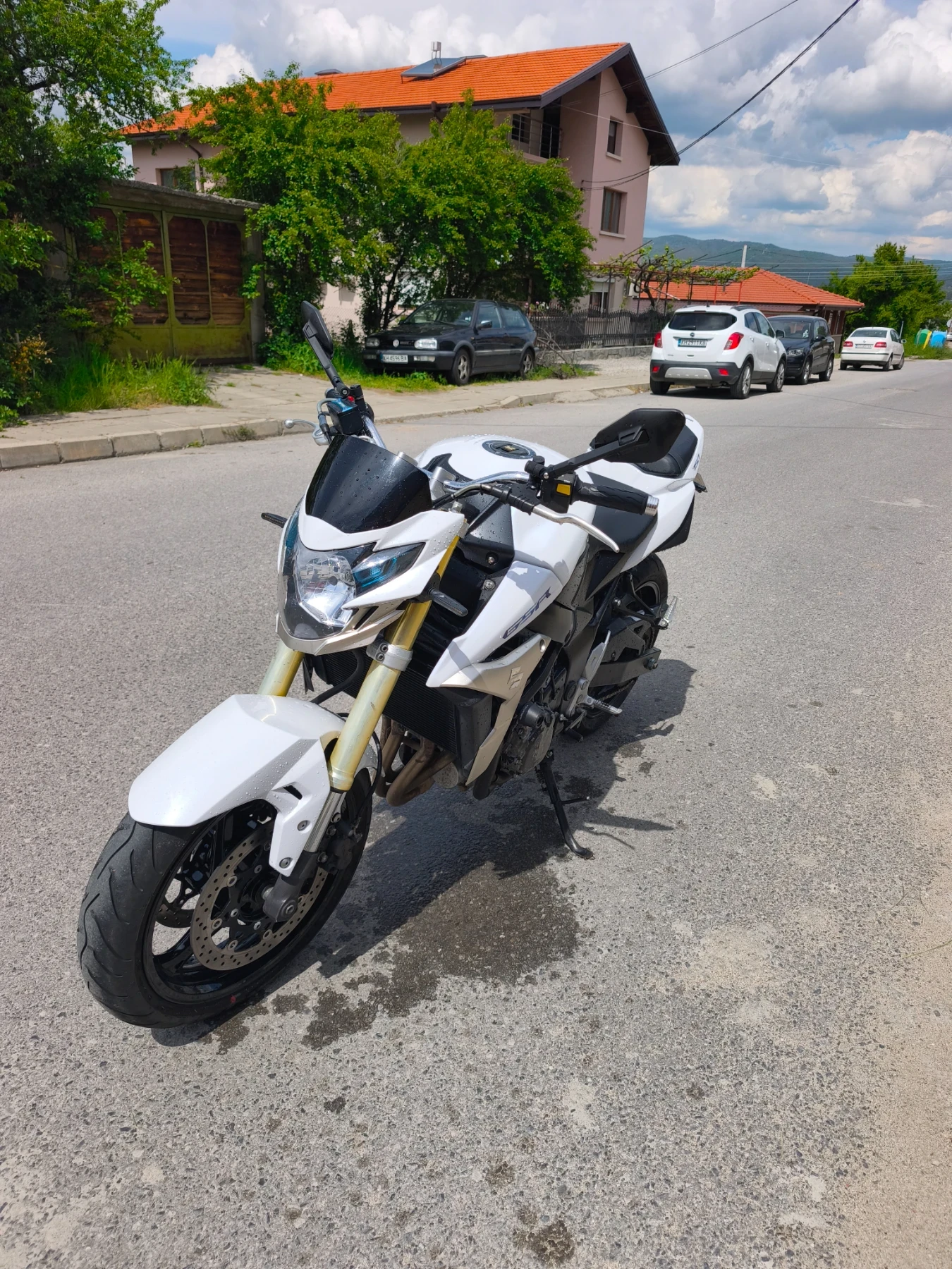 Suzuki Gsr 750, снимка 5 - Мотоциклети и мототехника - 54492412