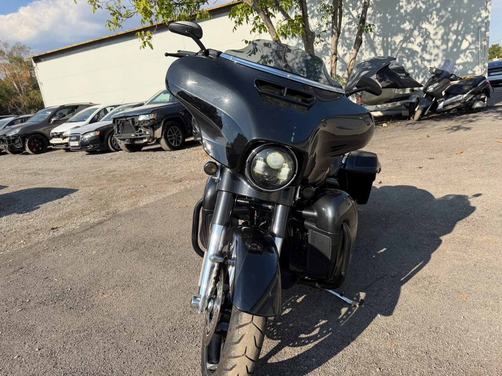 Harley-Davidson CVO Street Glide 114 CVO, снимка 17 - Мотоциклети и мототехника - 56132472