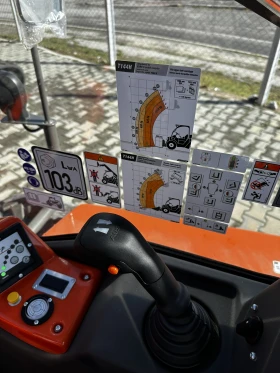 Телескопичен товарач Ausa T144H, снимка 8