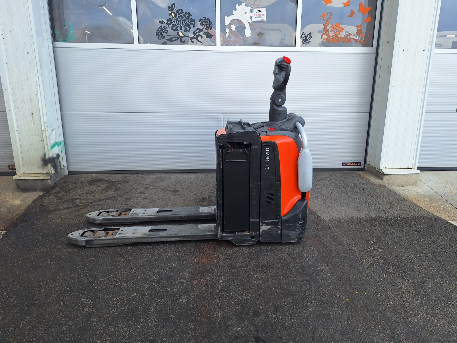  Toyota LPE200 | Mobile.bg   4