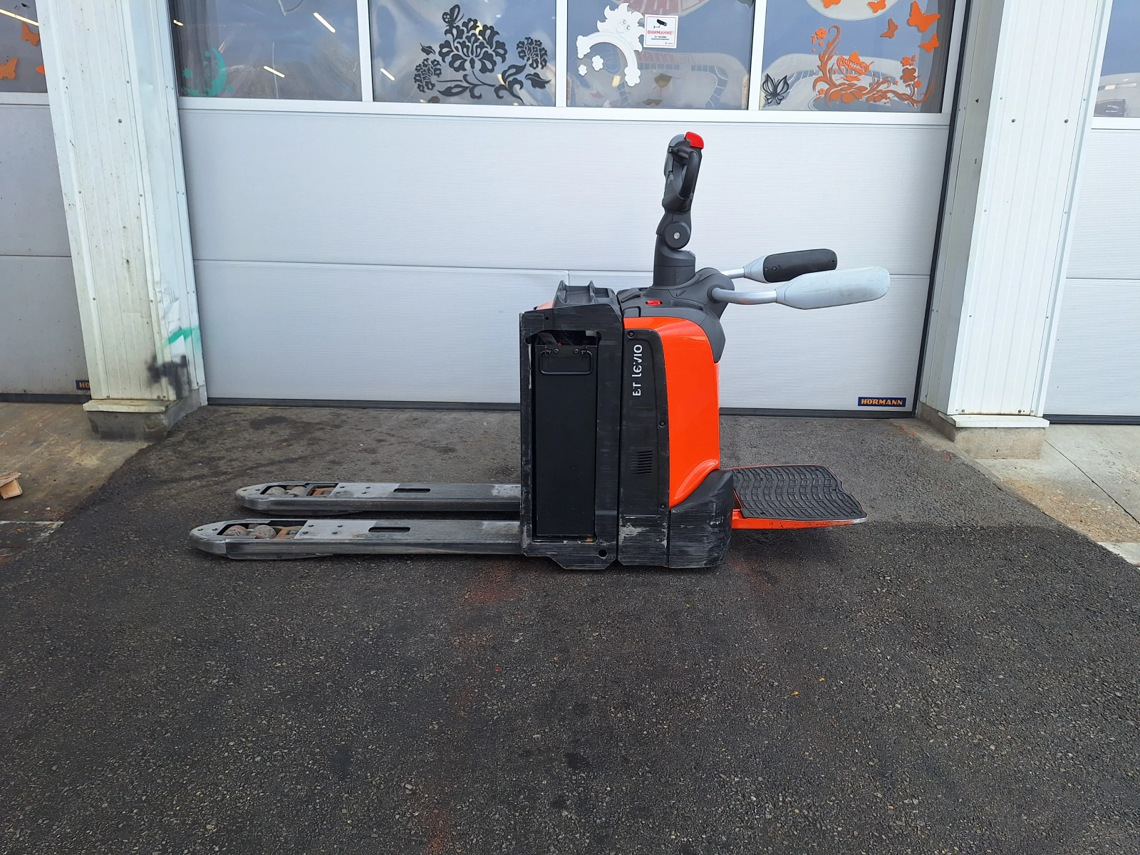  Toyota LPE200 | Mobile.bg   1