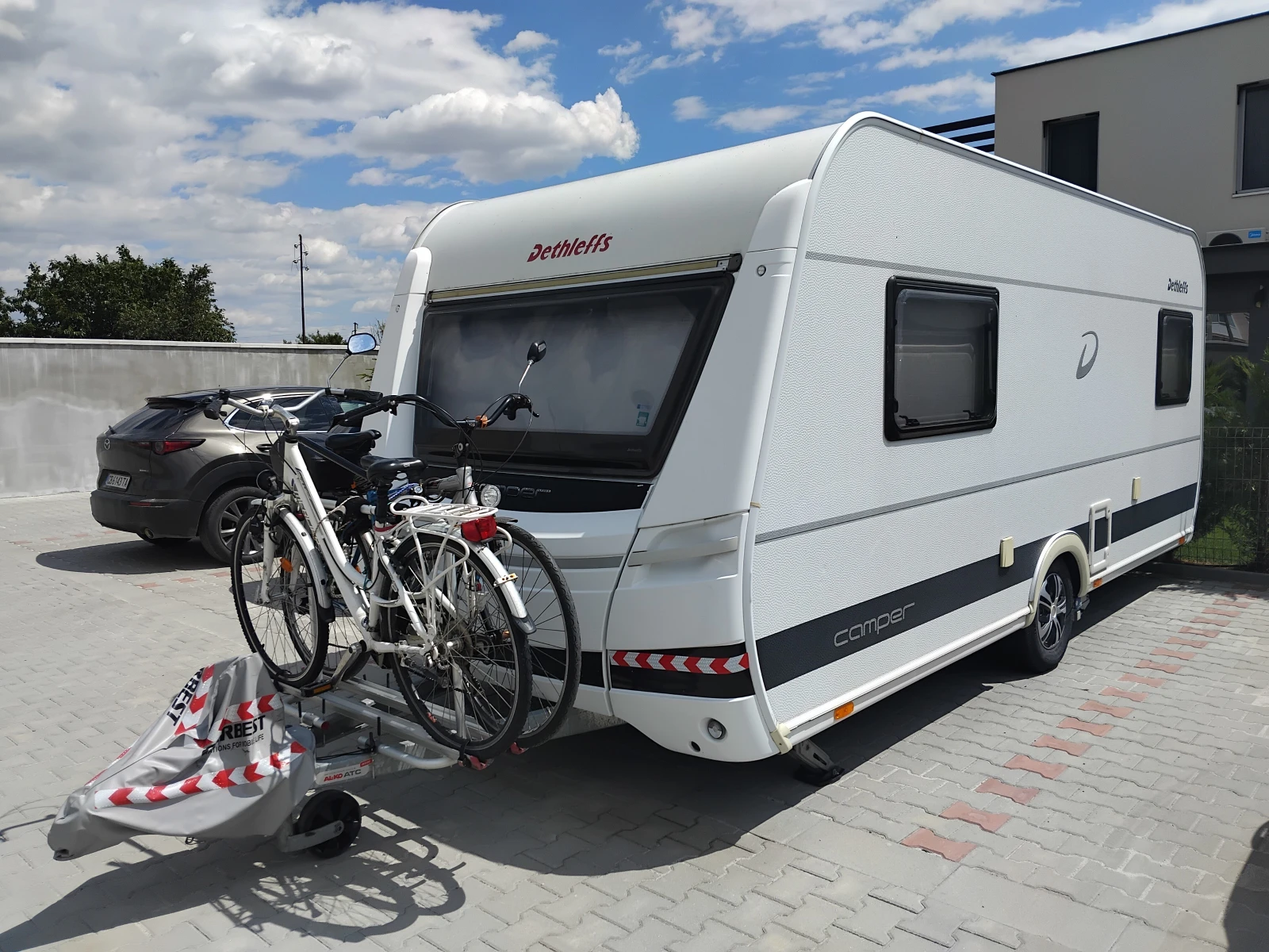Каравана Dethleffs Camper 470 ER, снимка 4 - Каравани и кемпери - 55166841