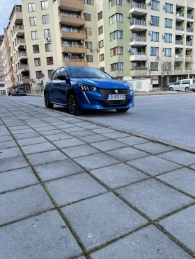 Peugeot 208 GT line, снимка 1