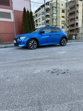 Peugeot 208 GT line, снимка 2