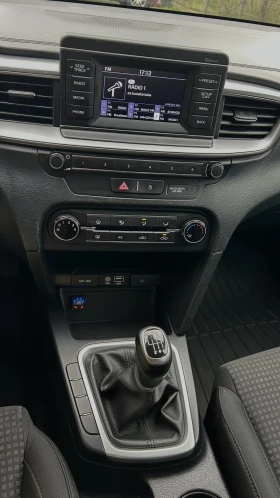 Kia Ceed, снимка 9
