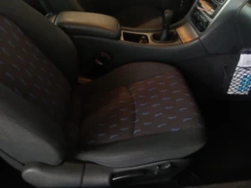 Mercedes-Benz C 180, снимка 15