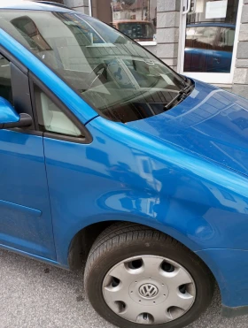 Обява за продажба на VW Touran 1.6fsi -бензин ~4 000 лв. - изображение 1
