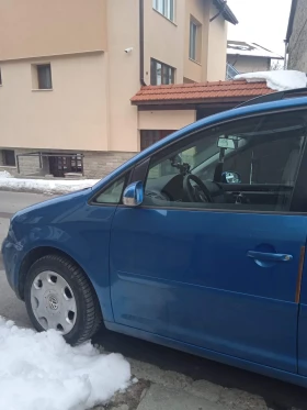 Обява за продажба на VW Touran 1.6fsi -бензин ~4 000 лв. - изображение 5