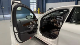 Mercedes-Benz C 300 ПАМЕТ* BURMESTER* ПАНОРАМА* КАМЕРА* КОЖА*  - 15700 € / 30706.53 лв. - 66951179 7