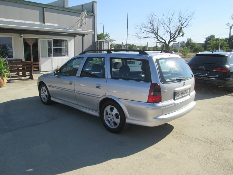 Opel Vectra 2.0DTI, снимка 7 - Автомобили и джипове - 46785510