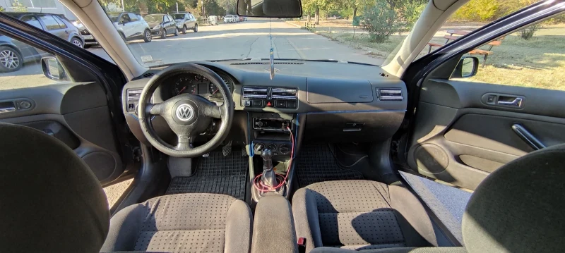 VW Golf 4 + газ, снимка 8 - Автомобили и джипове - 47438994