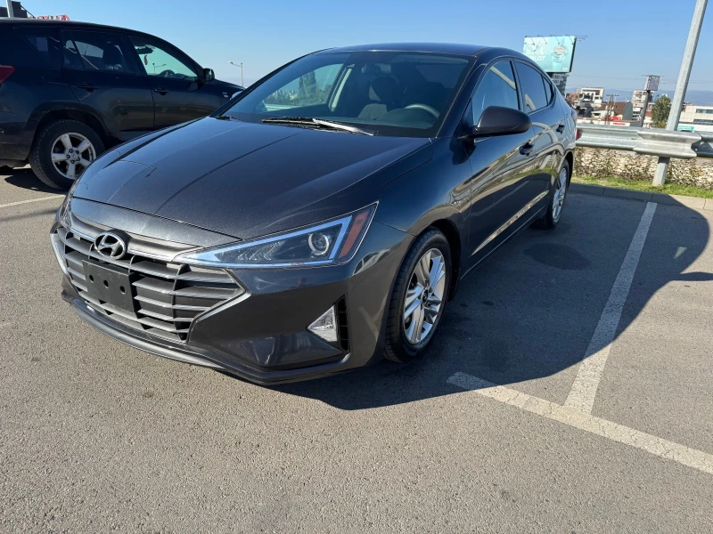 Hyundai Elantra 2.0 , снимка 3 - Автомобили и джипове - 47578190