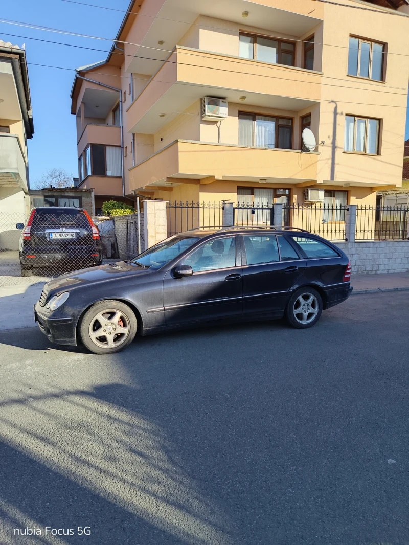 Mercedes-Benz C 220 Авангард , снимка 2 - Автомобили и джипове - 49552175