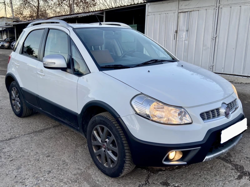 Fiat Sedici 1.6i 4x4 Facelift / Luxury / 2015, снимка 2 - Автомобили и джипове - 48420662