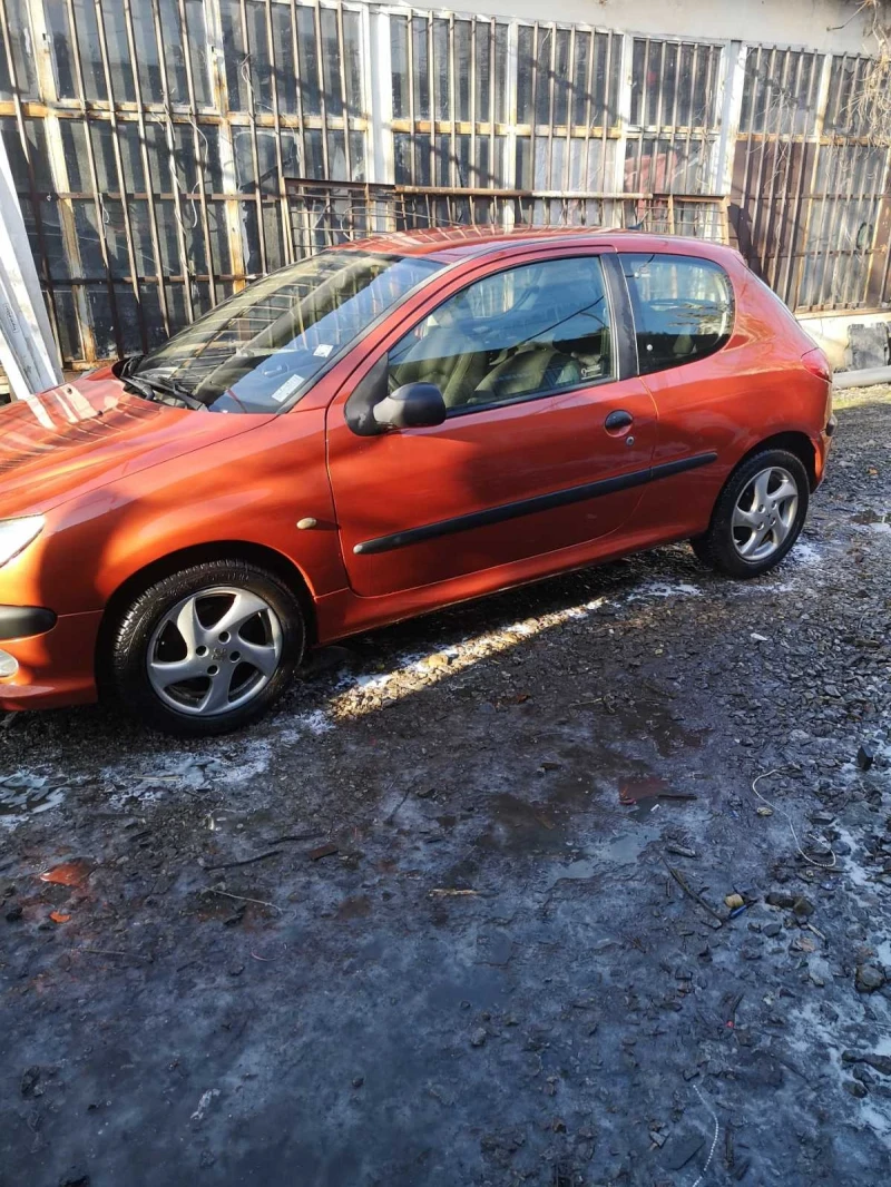 Peugeot 206 1, 6, снимка 11 - Автомобили и джипове - 48627230