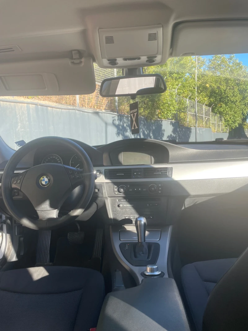 BMW 330 E91, снимка 7 - Автомобили и джипове - 52473251