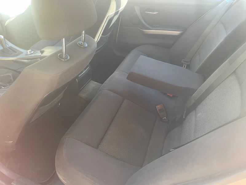 BMW 330 E91, снимка 8 - Автомобили и джипове - 52473251