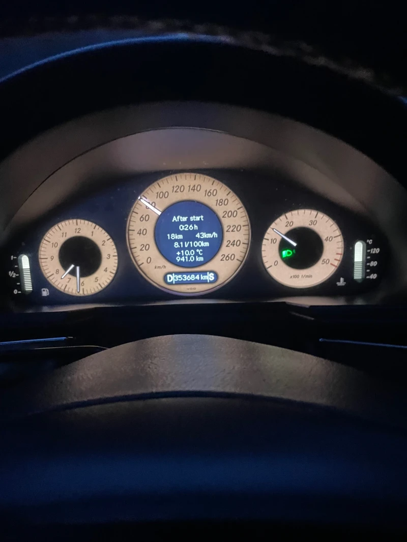 Mercedes-Benz E 280, снимка 9 - Автомобили и джипове - 52487732