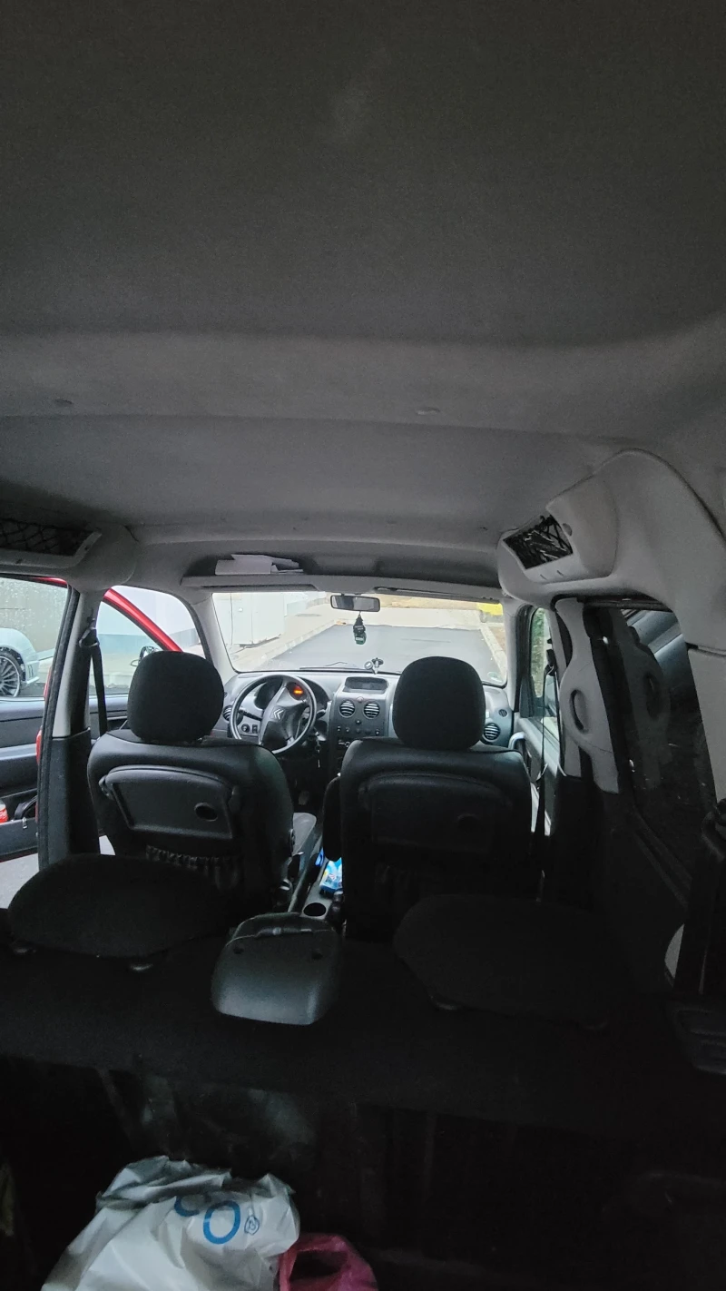 Citroen Berlingo 1.6 90kc, снимка 6 - Автомобили и джипове - 52787167