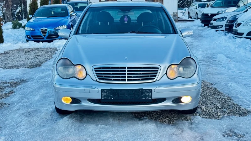 Mercedes-Benz C 220 2.2 CDI 143к.с. Автомат Италия, снимка 2 - Автомобили и джипове - 52893181