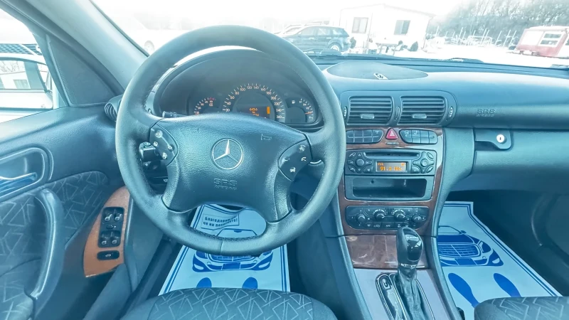 Mercedes-Benz C 220 2.2 CDI 143к.с. Автомат Италия, снимка 11 - Автомобили и джипове - 52893181